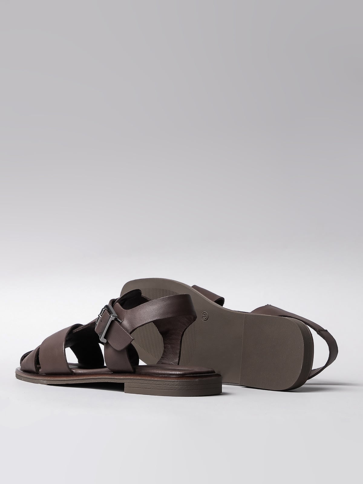 Women's leather sandals